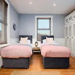 Apartment 2 Bedroom