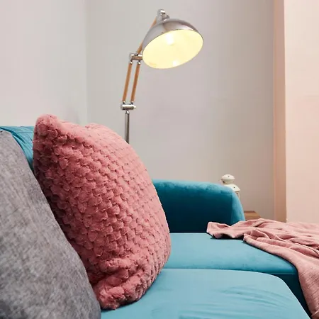 2 Bedroom Apartment *